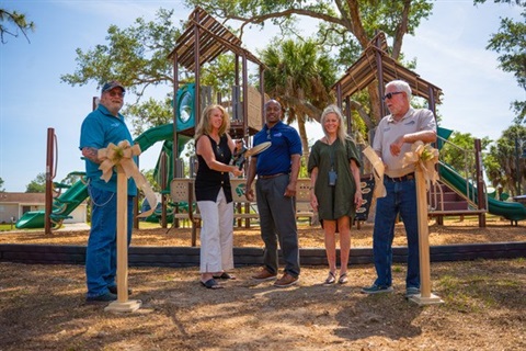 Pine Park Ribbon Cutting Photo.jpg