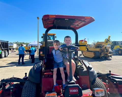 Road_E_O_2024_iPhone (18).jpg