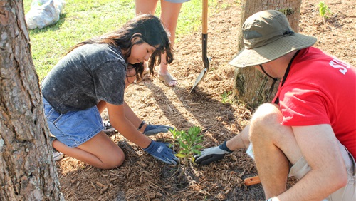Go_Green_with_Parks_Butler_Park_04.26.24 (46)-2.jpg